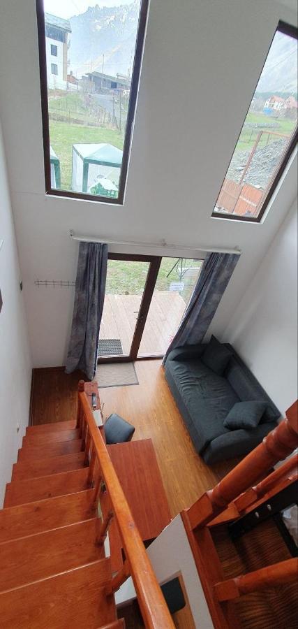 T&M Timeless Memories Apartment Kazbegi Bagian luar foto